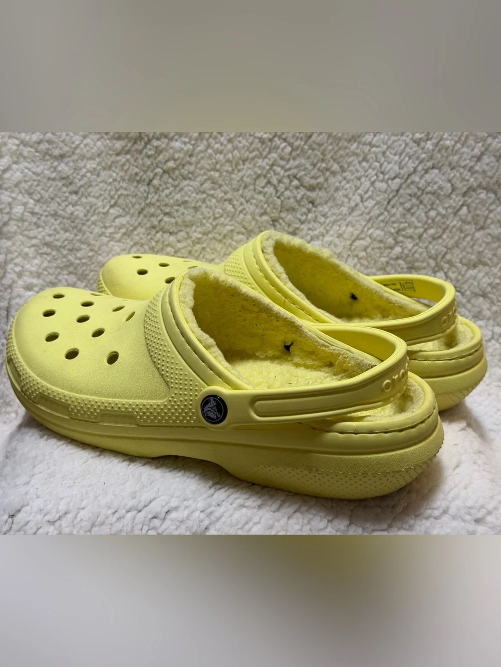 Mens Crocs Comfort Bright Yellow Faux Fur Lined Clogs Size 10 Women’s 12